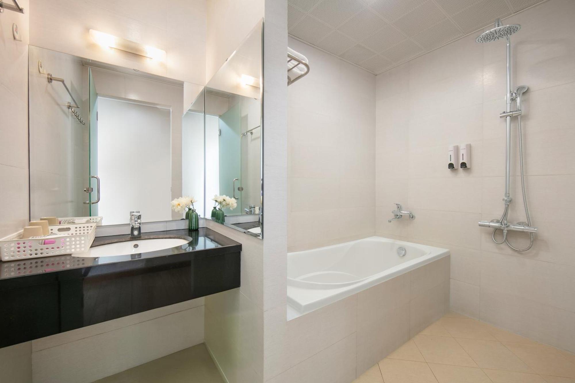 Hb Serviced Apartment - 121B Quan Hoa Hanoi Zewnętrze zdjęcie